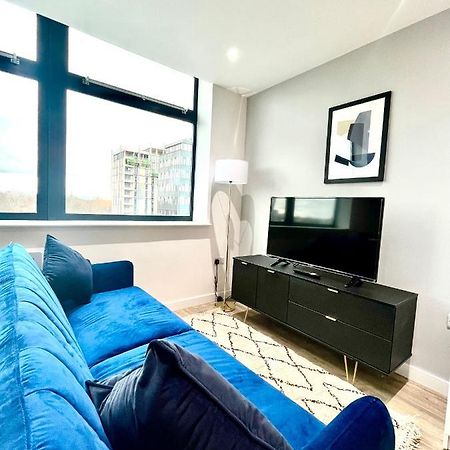 Stylish Studio Apartment Near To Old Trafford Stadium Manchester Exterior photo